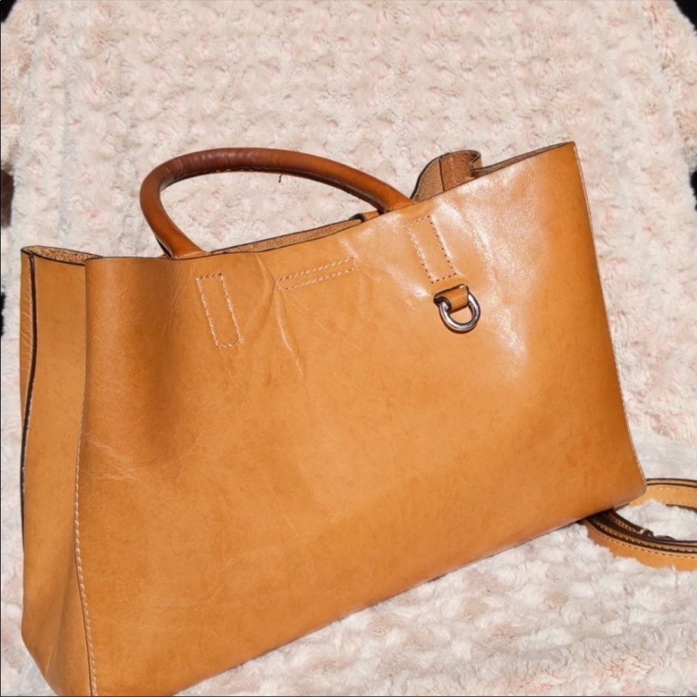 Banana Republic Leather Handbag